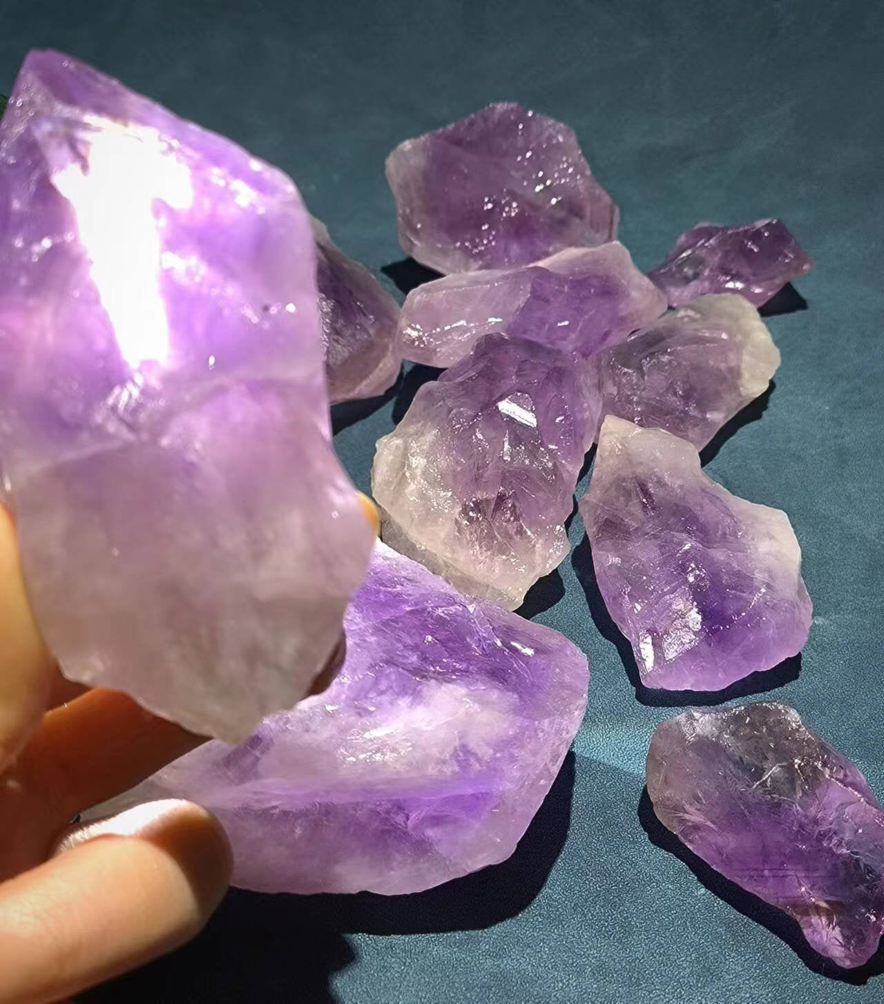 Large Natural Amethyst - 10 cm, 150-200 g rough crystal